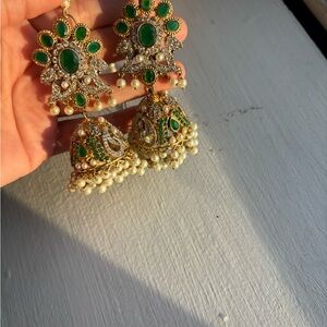 Elegant Green and Gold Jhumka Earrings